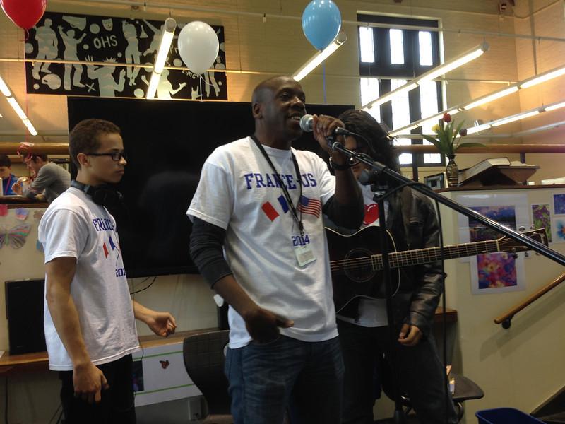 Gimme the Mic students performing at Ossining High Schools French Student Visitors Day.