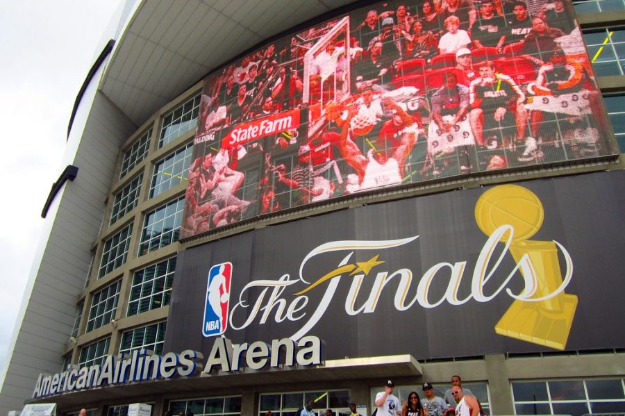 NBA Finals by Paolo Rosa is licensed with CC BY-NC-ND 2.0. To view a copy of this license, visit https://creativecommons.org/licenses/by-nc-nd/2.0/
